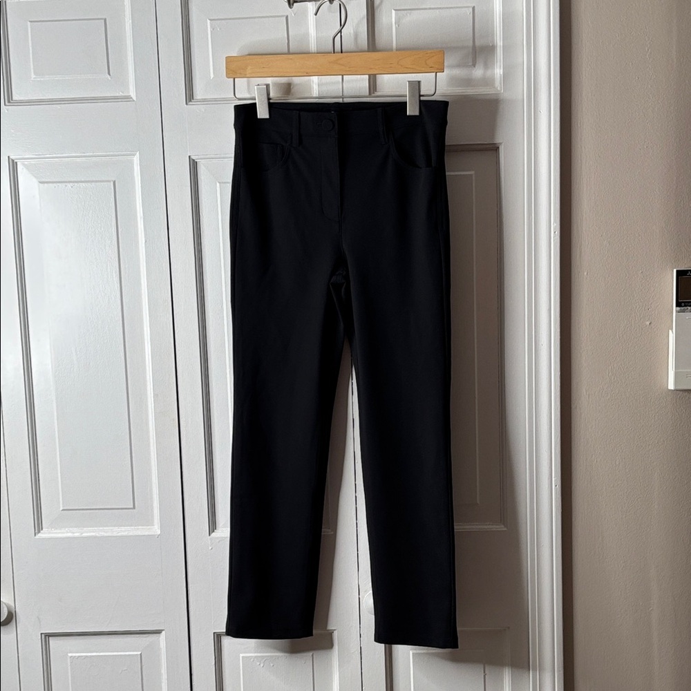 Theory Black Stretch Straight Leg Pants sz2